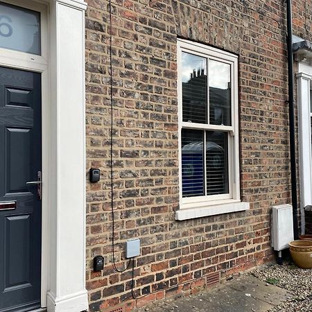The Vines - Stunning Period Home With Free Parking York Esterno foto