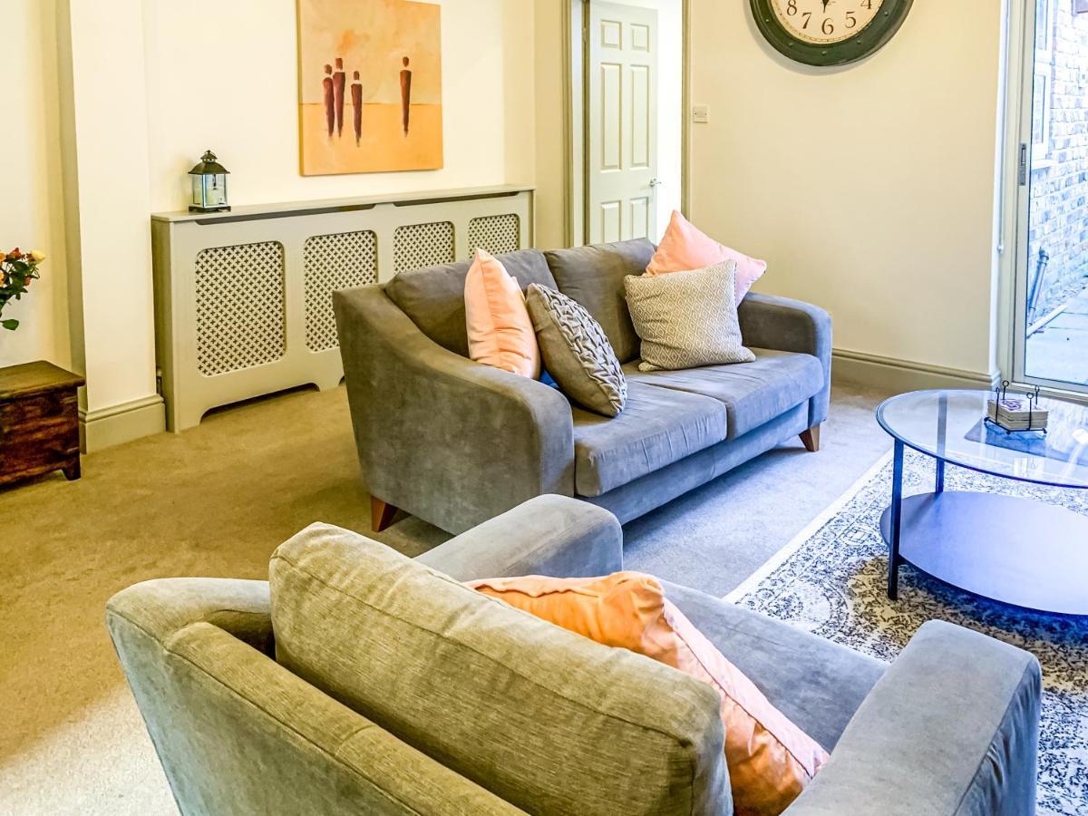 The Vines - Stunning Period Home With Free Parking York Esterno foto