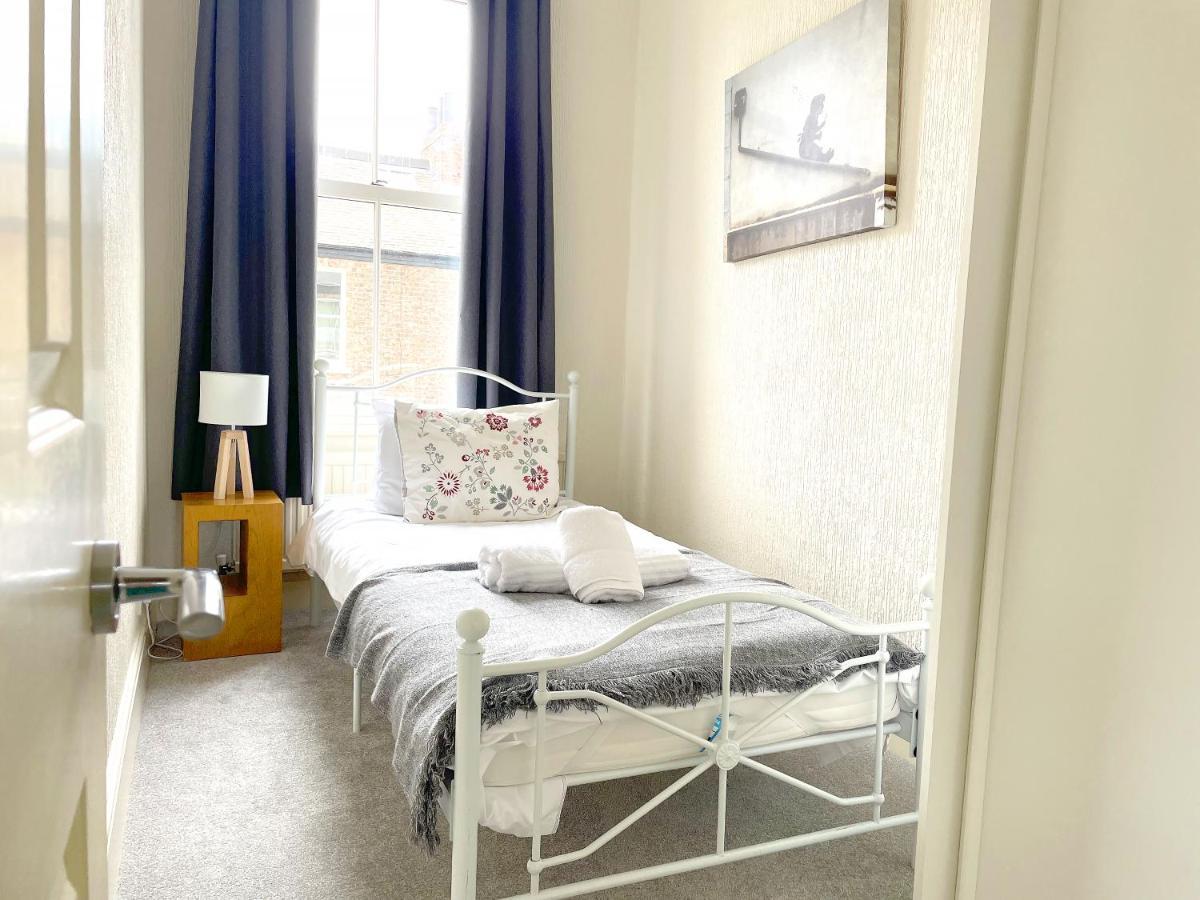 The Vines - Stunning Period Home With Free Parking York Esterno foto